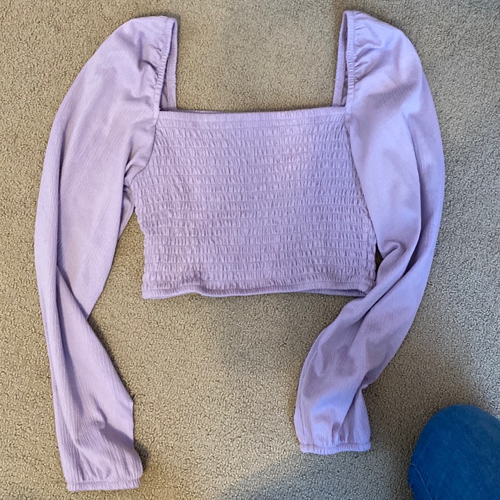 H&M ruched crop lavender long sleeve top